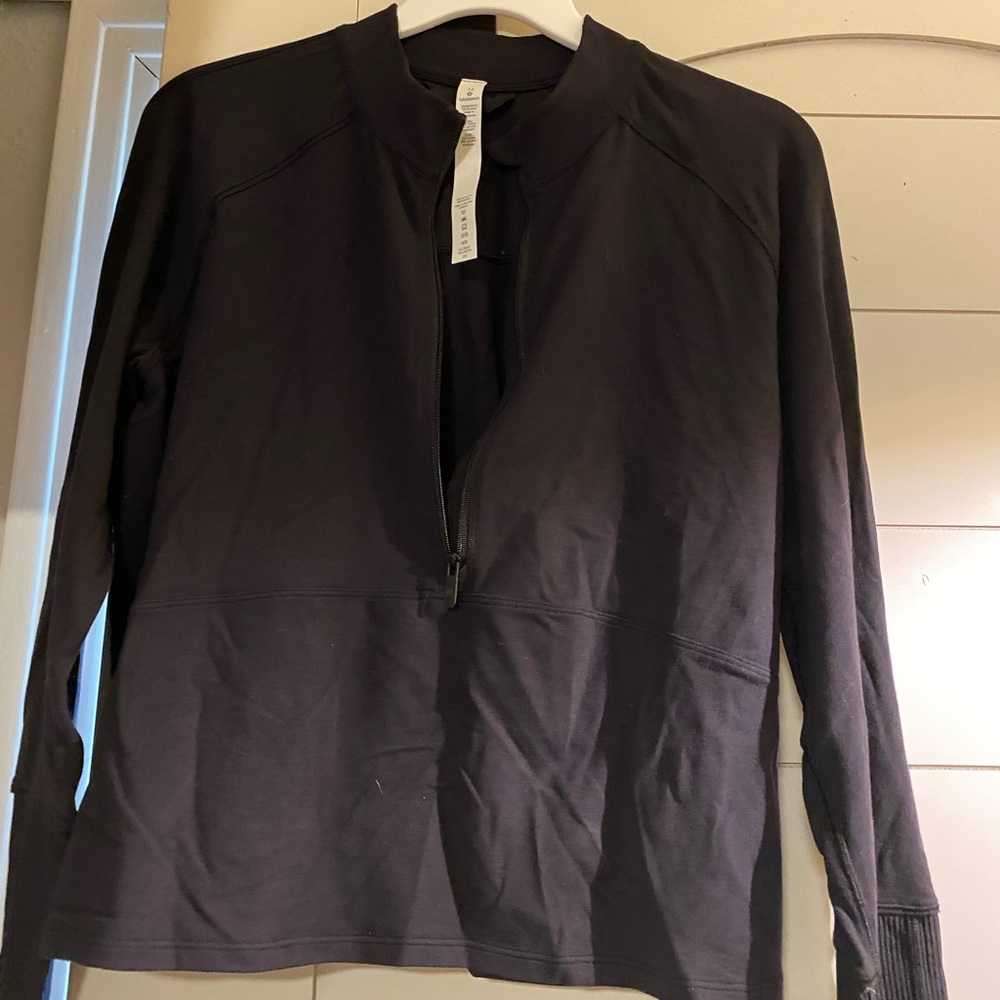 Lululemon running pull over